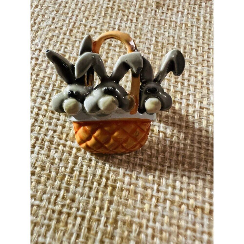 JJ Bunnies in a Basket‎ Signed Brooch/Pin